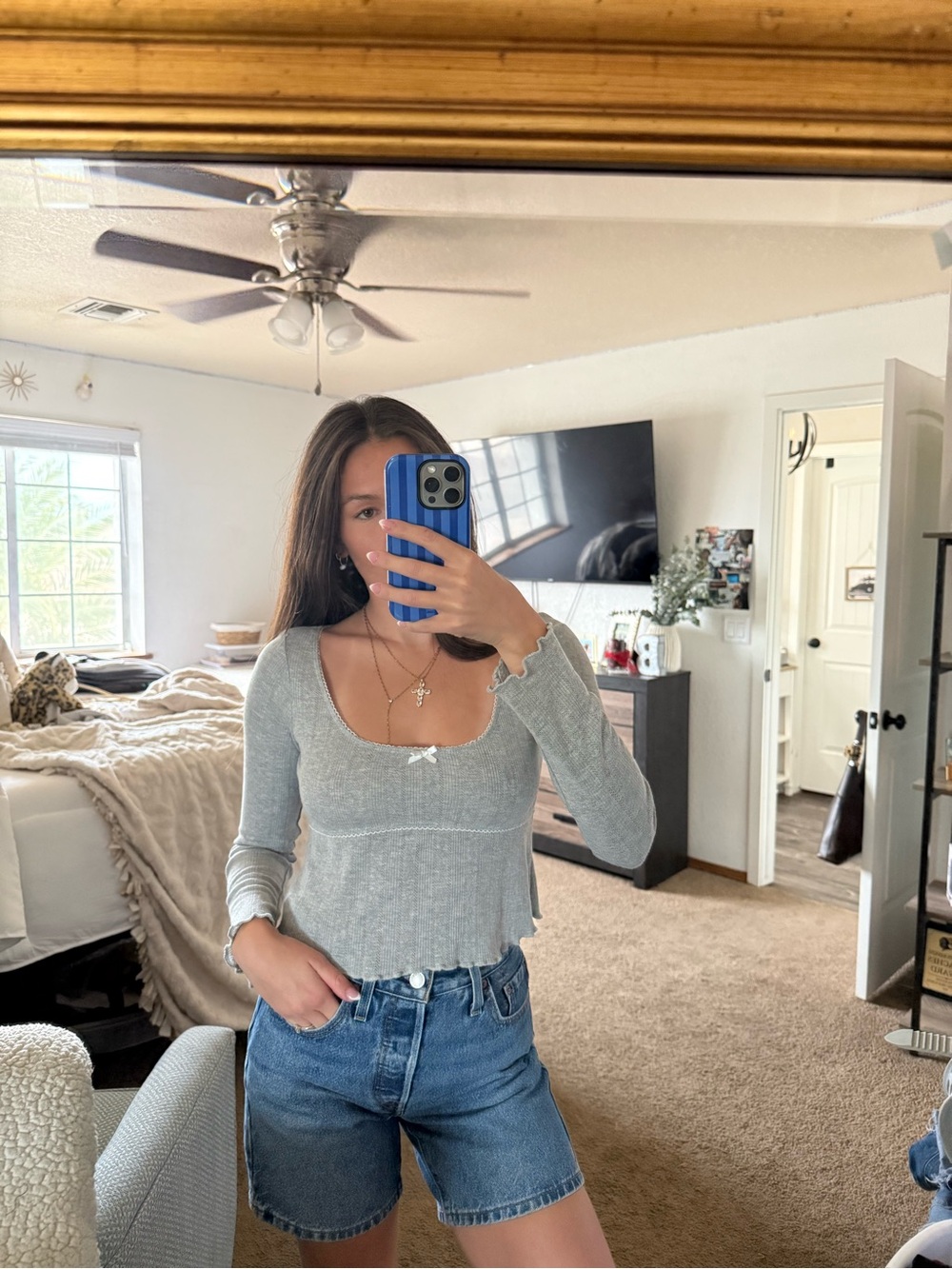 Edikted Light Gray Ribbed Scoop Neck Crop Top with Bow